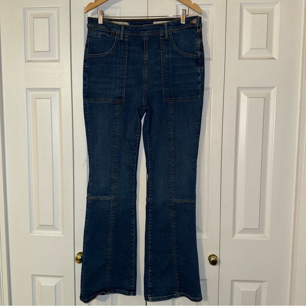 Pilcro and the letterpress by Anthropologie high rise bootcut Jean size 32/L32